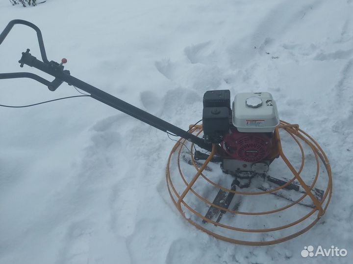 Затирочная машина по бетону вертолет