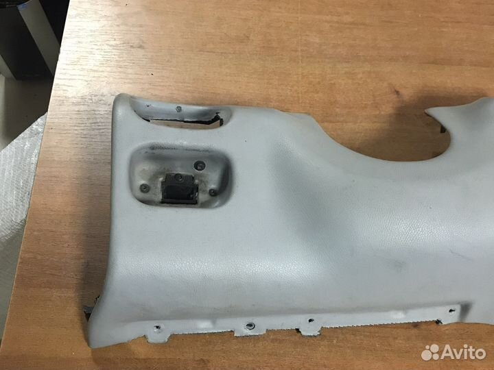 Накладка торпедо нижняя Mercedes-Benz W203