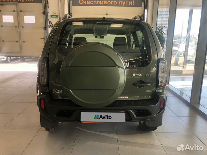 ВАЗ Niva Travel 1.7 МТ, 2024