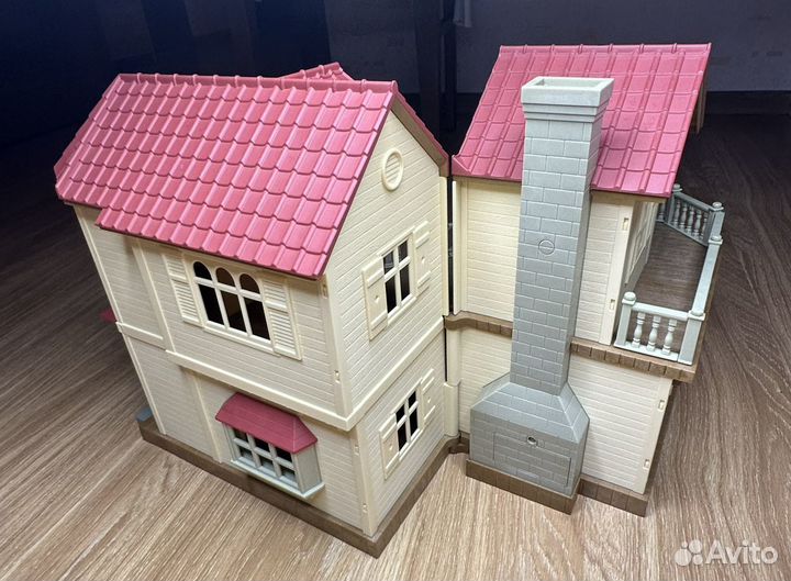 Sylvanian Families большой дом со светом