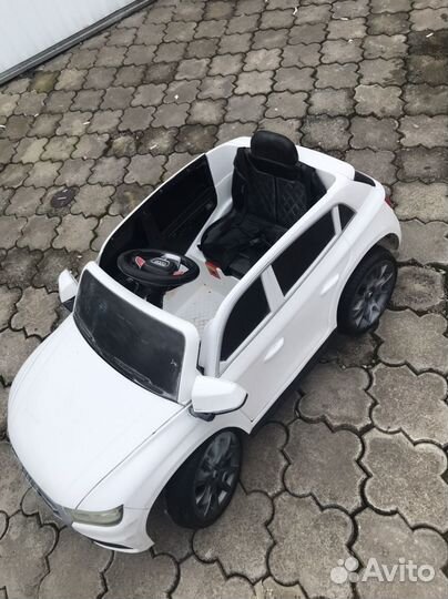 Детская машина на аккумуляторе с пультом