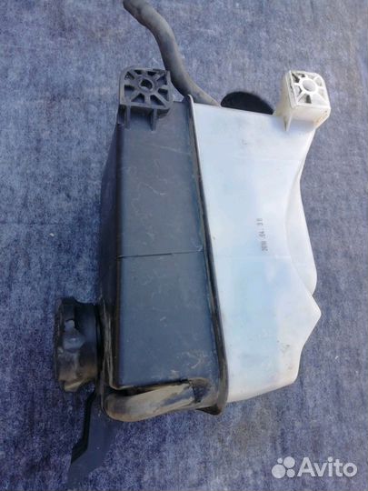 Бачок охлаждающей жидкости хендай сантафе 2