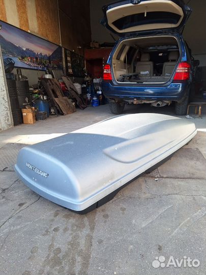 Автобокс на крышу Mont blanc с багажником thule