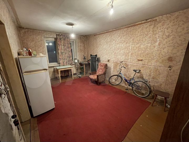 Доля в 2-к. квартире, 33,8 м², 3/5 эт.