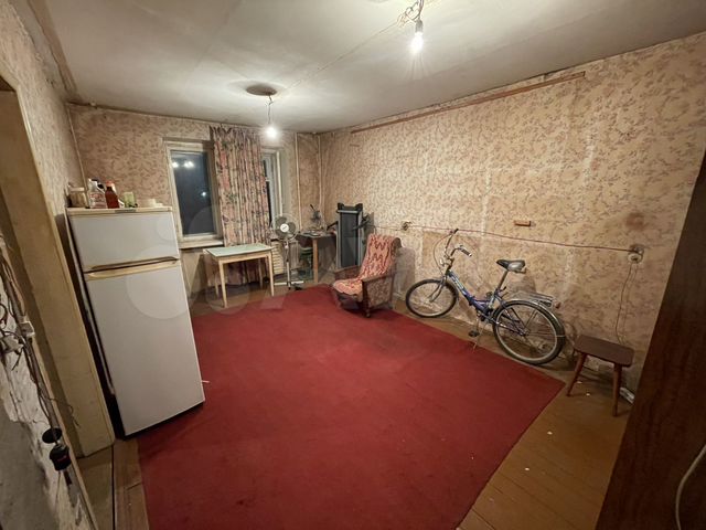 Доля в 2-к. квартире, 33,8 м², 3/5 эт.