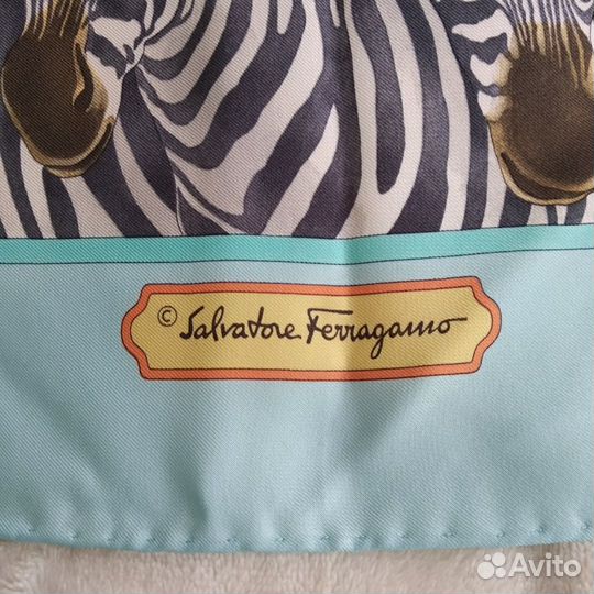 Бронь Платок Salvatore Ferragamo