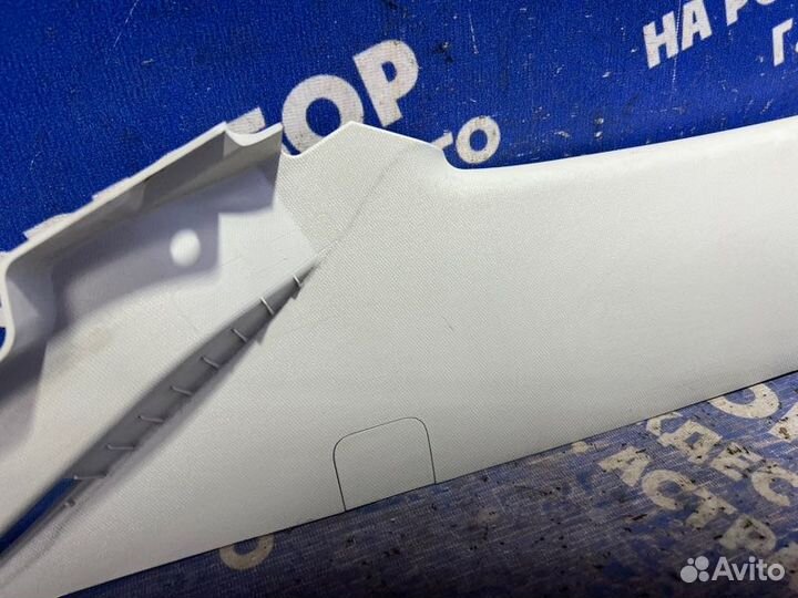 Обшивка задней стойки Ford Focus 3 седан 2013