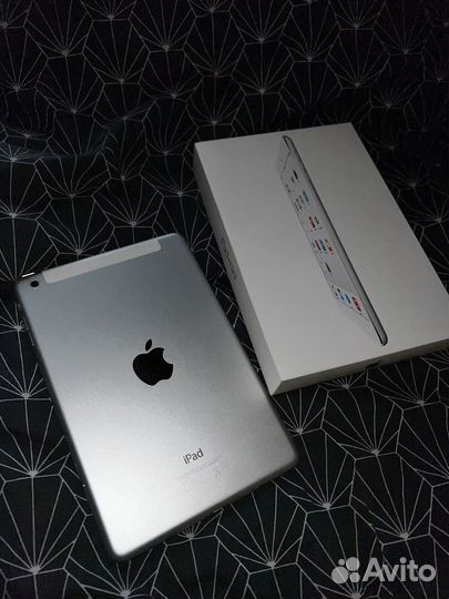 iPad mini 16gb wifi Cellular Silver