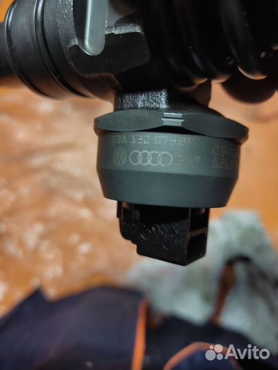 Насос-форсунка Bosch 038 130 073 BP