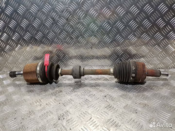 Полуось передняя левая Hyundai ix35 2011