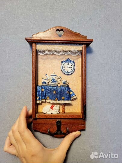 Ключница/вешалка настенная из дерева