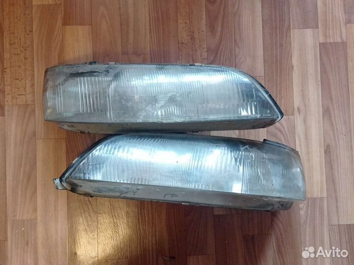 Фара Toyota mark 2 GX 90 R/L