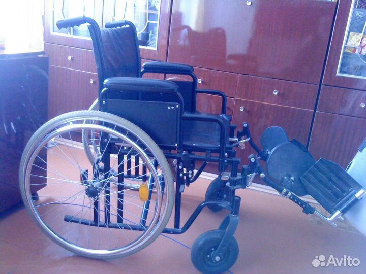 Кресло-коляска инвалидная