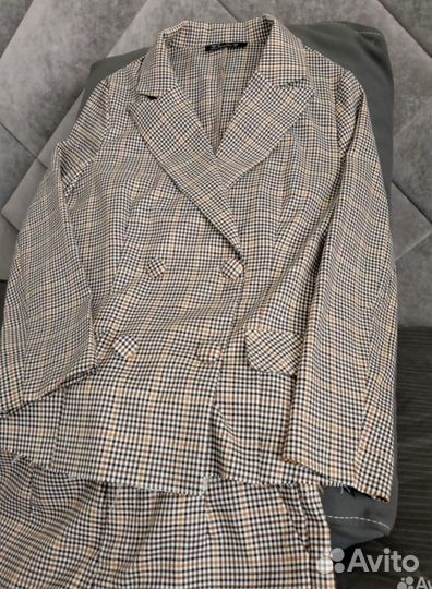 Брючный костюм женский 40 42