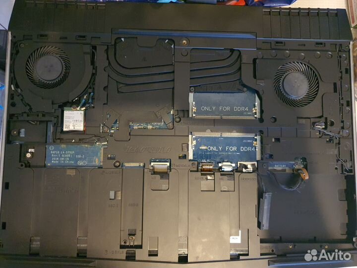 Разбор Dell alienware 15 r3