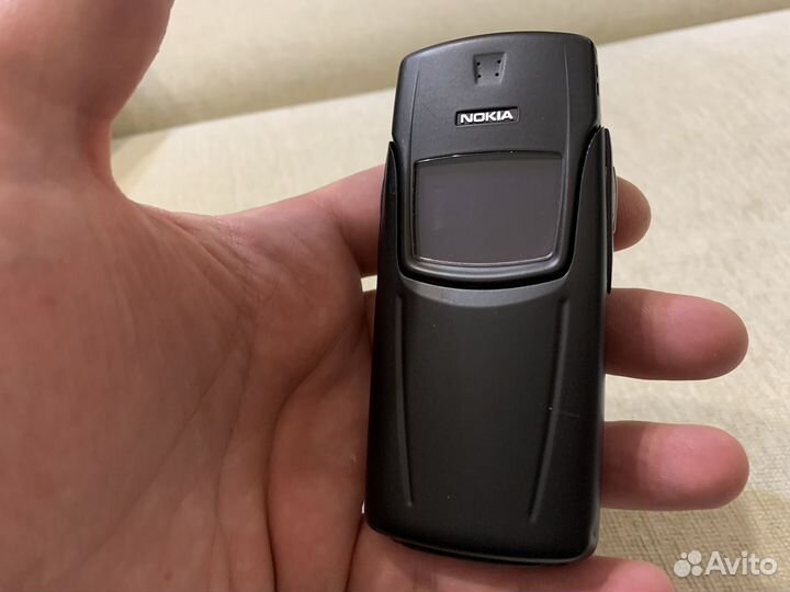 Nokia 8910i