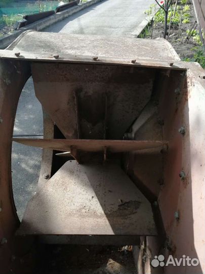 Вентилятор пылевой