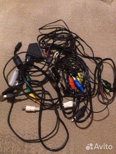 Наушники, провода и кабели