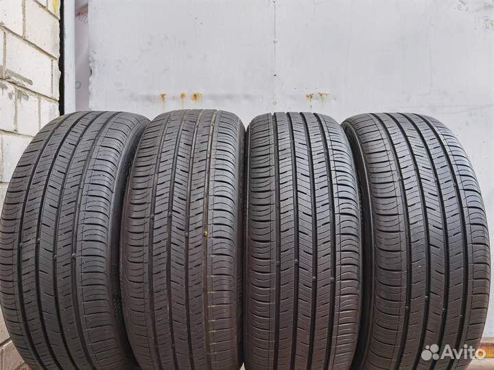 Kumho Solus TA31 215/55 R17 94V