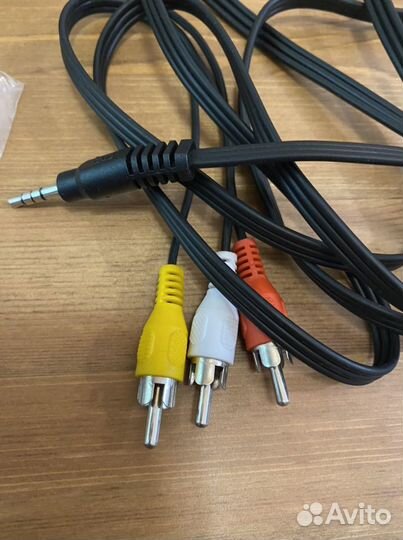 Кабель RCA «тюльпан»