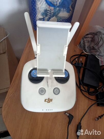 Phantom 3 Advanced пульт и зарядка