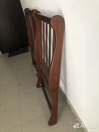 Детская кроватка с маятником на запчасти бу