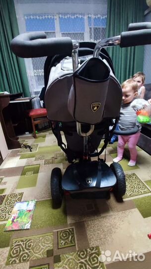 Велосипед с родительской ручкой lamborghini