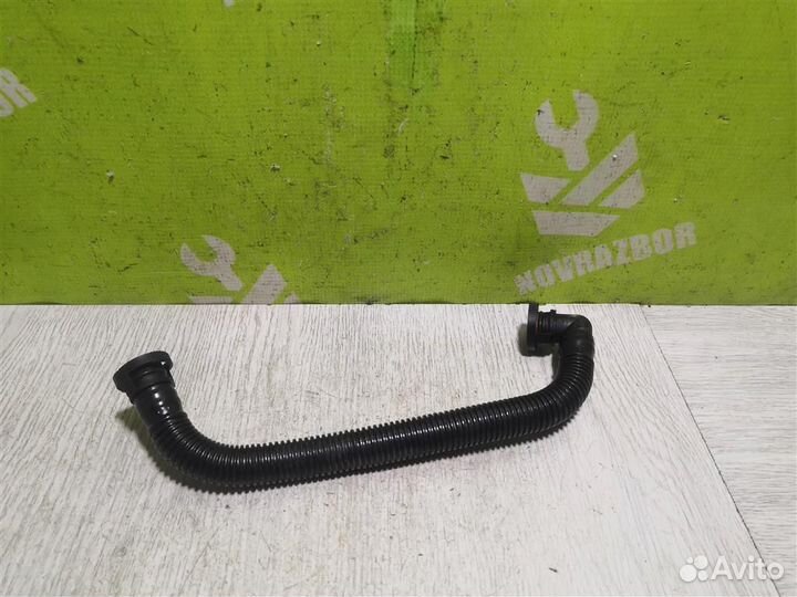 Шланг вентиляции картер. газов Шкода Октавия А4