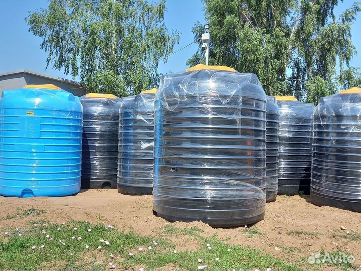 Бочка пластиковая 3000 л для воды полив