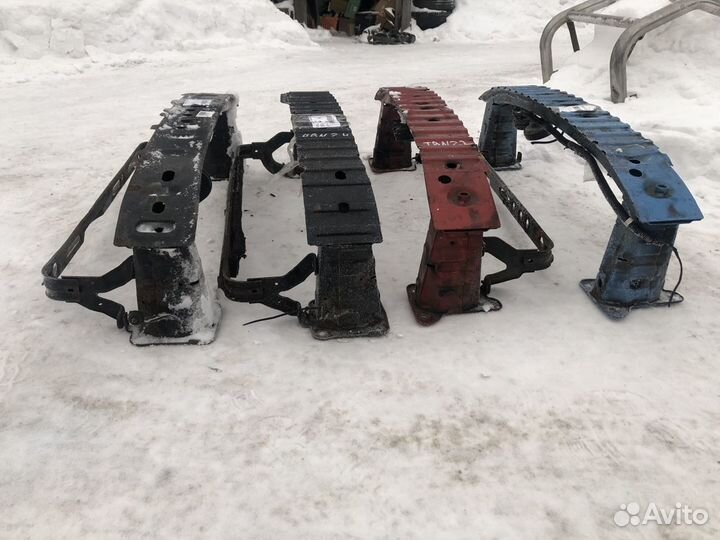 Усилитель переднего заднего бампера Ford Focus II