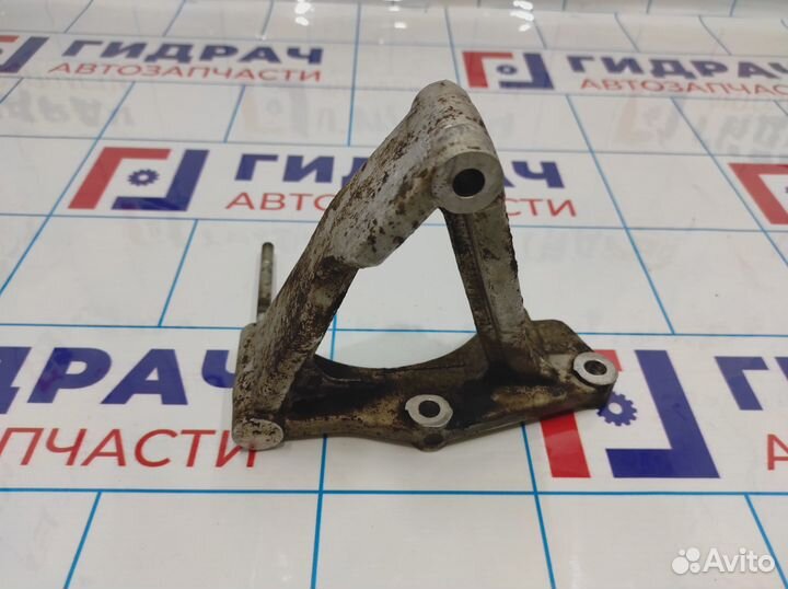 Кронштейн кондиционера Opel Antara (C105) 96628790