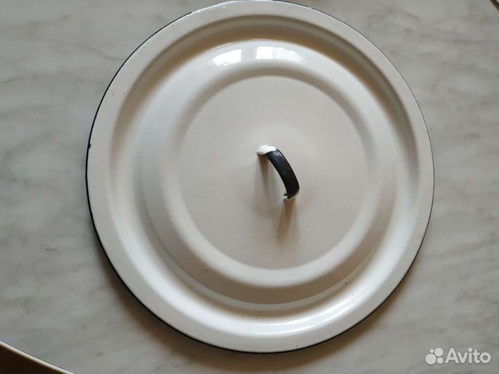 Чайники. Кастрюли.Крышки