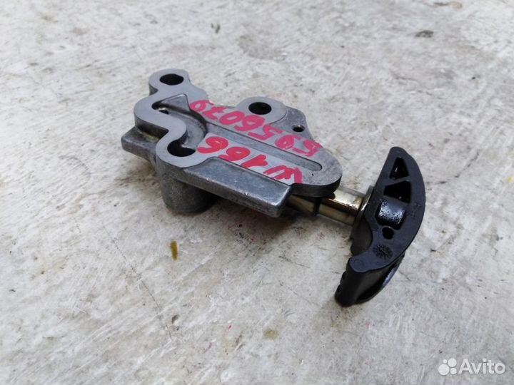 Натяжитель цепи грм A2760500011