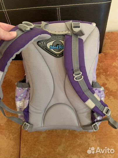 Школьный рюкзак с ортопедической спинкой