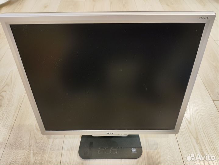 Монитор Acer 19