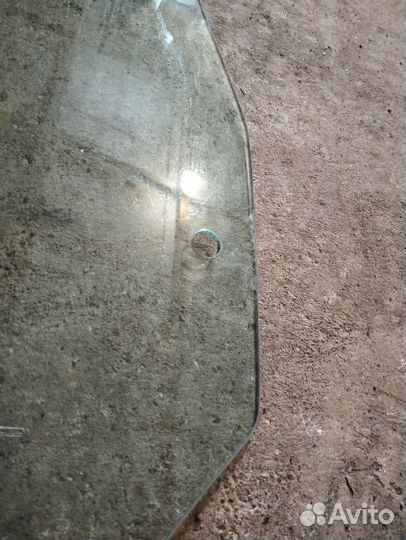 Стекло заднее левое правое Geely Emgrand EC 7