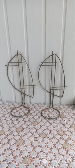 Подставка для цветов настенная