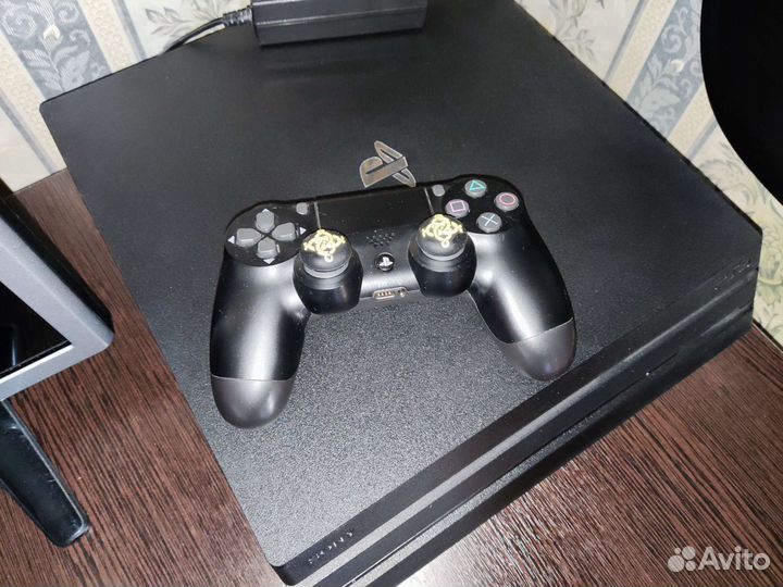 Sony PS4 pro 1tb