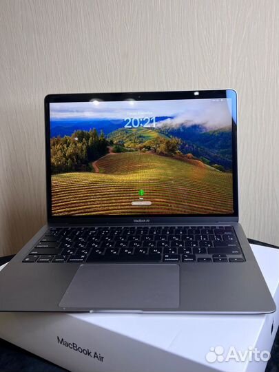 Macbook air 13 m1 8 256 Space Gray