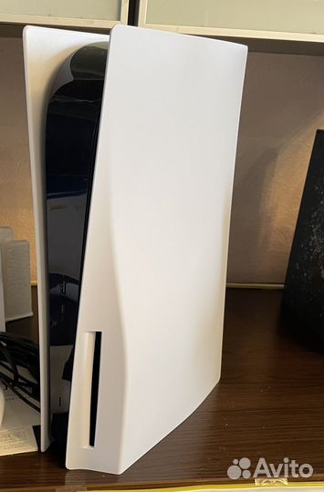 PlayStation 5, чек, много игр и подписка