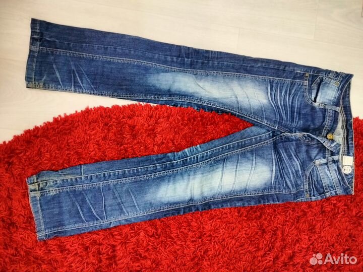 Джинсы