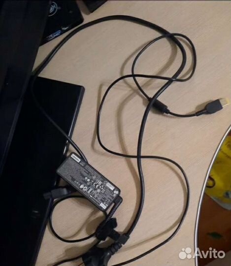 Зарядное устройство для ноутбука lenovo