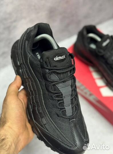 Кроссовки Nike Air Max 95 универсальные