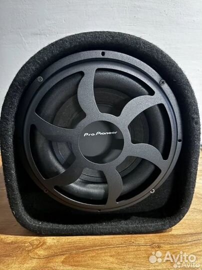 Сабвуфер Pioneer 1600W