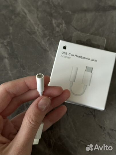 Адаптер Apple USB-C Headphone Jack