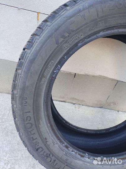 Gislaved NordFrost 100 235/55 R17 103T