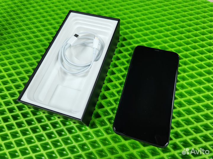 iPhone 11 Pro Max, 256 ГБ