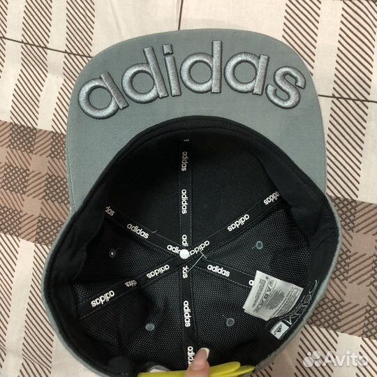 Бейсболка мужская adidas