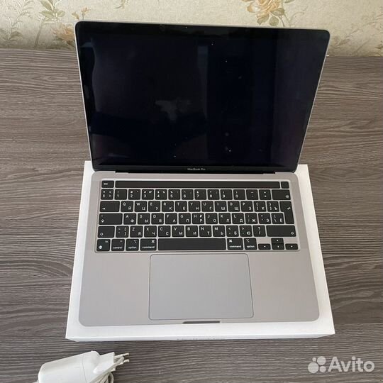 Apple MacBook 13 pro m1 2020 16/256