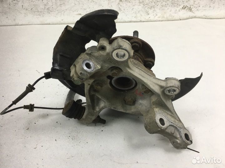 Ступица (Кулак поворотный ) передняя правая Ford